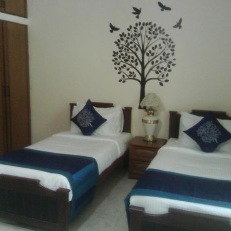 Happy Stay Service Apartments Ченай Екстериор снимка