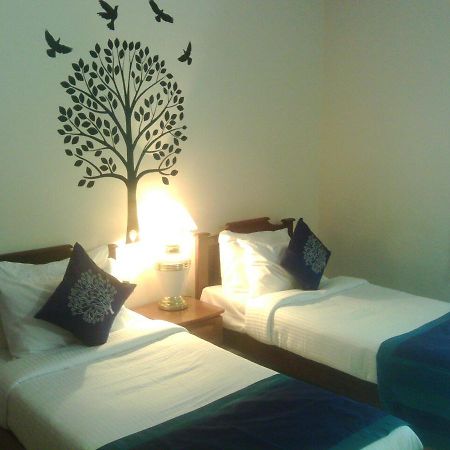 Happy Stay Service Apartments Ченай Екстериор снимка