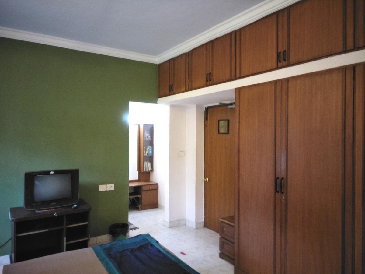 Happy Stay Service Apartments Ченай Екстериор снимка