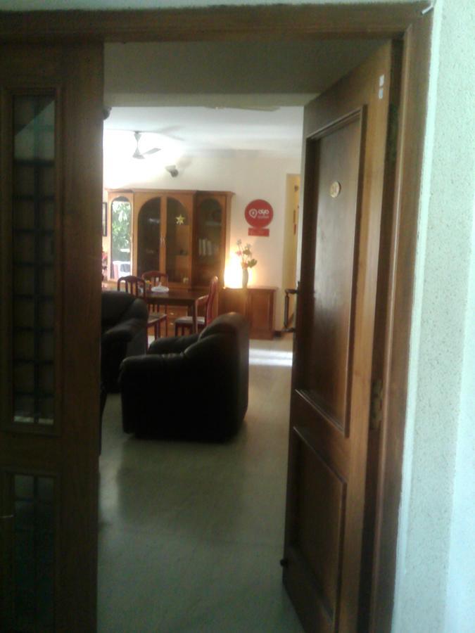 Happy Stay Service Apartments Ченай Екстериор снимка