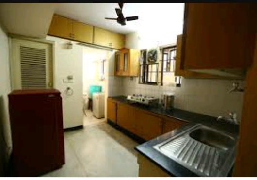 Happy Stay Service Apartments Ченай Екстериор снимка
